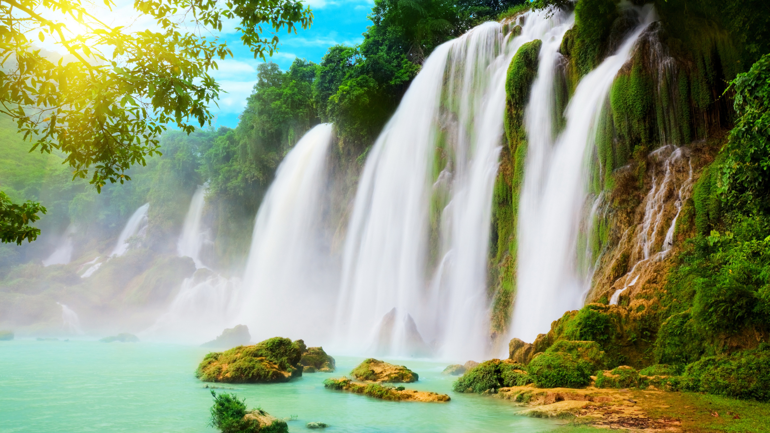 Beautiful Scenery Waterfalls From Green Algae Covered Rock Mountains HD Scenery