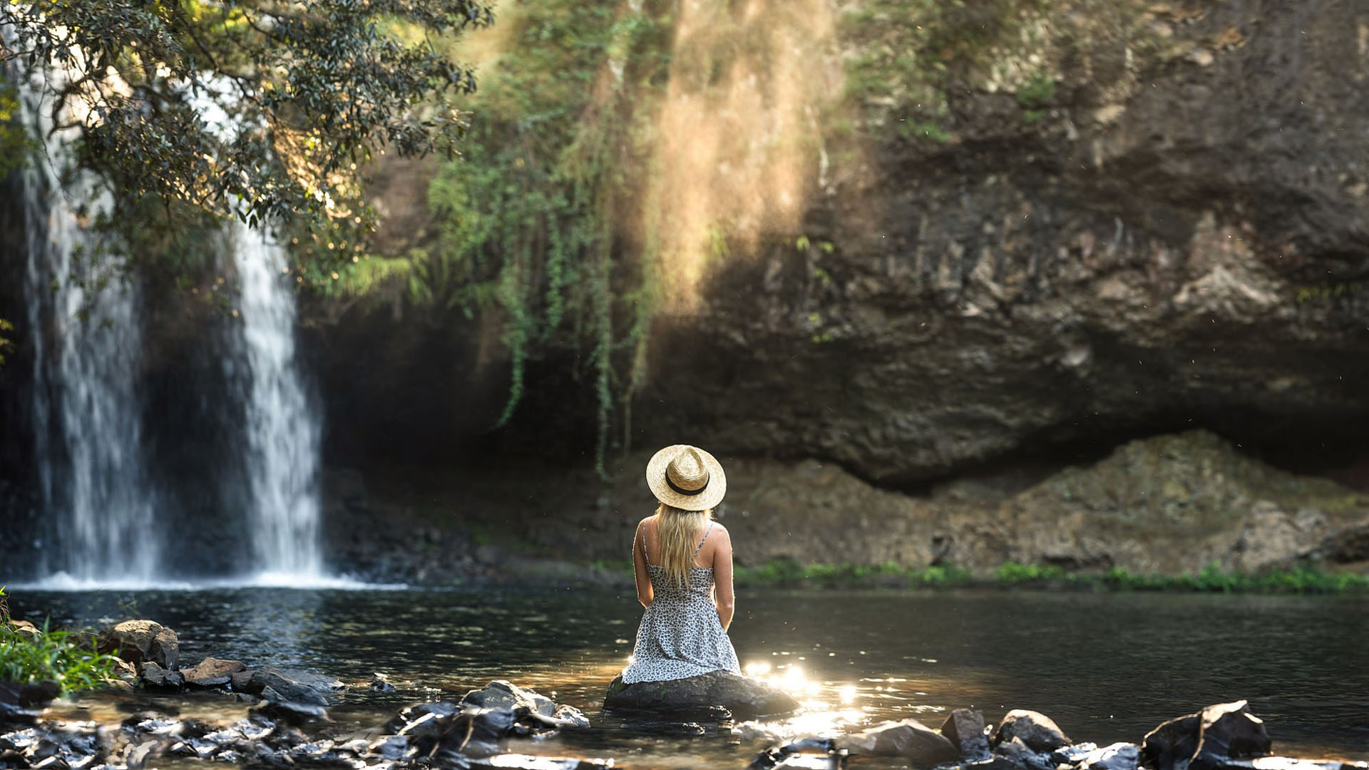 Girl Is Sitting Alone On Rock Seeing Waterfall HD Alone