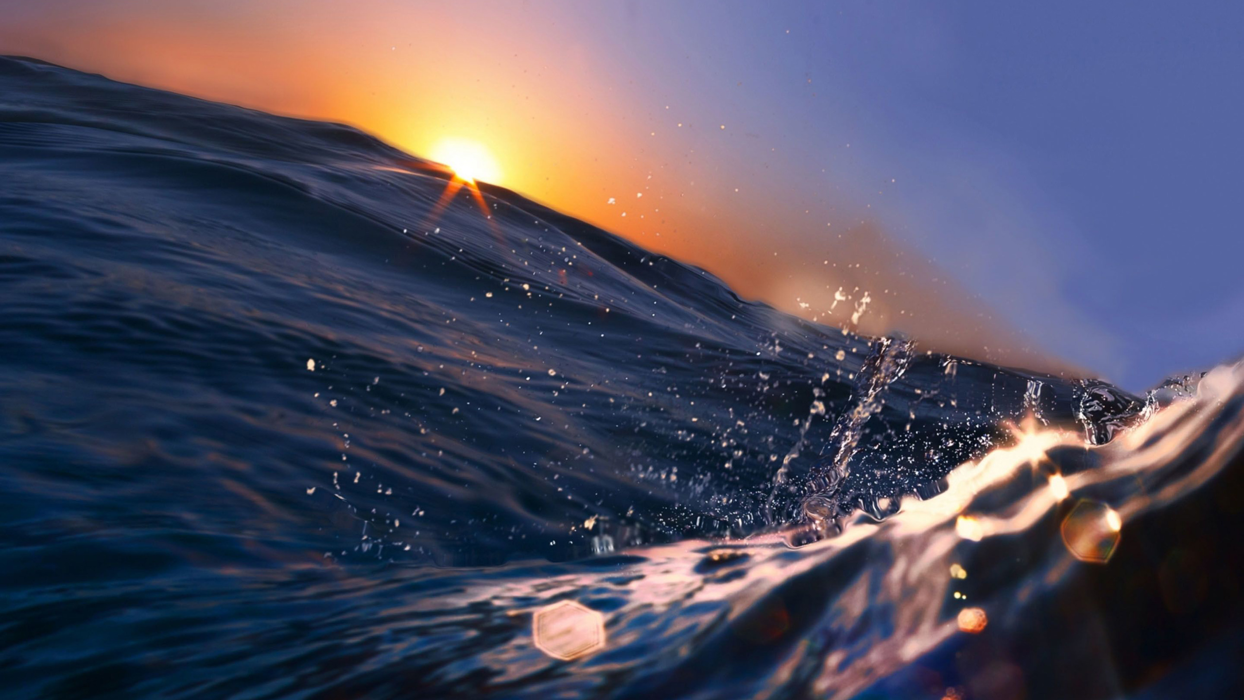 Closeup View Of Ocean Wave During Sunset HD MacBook