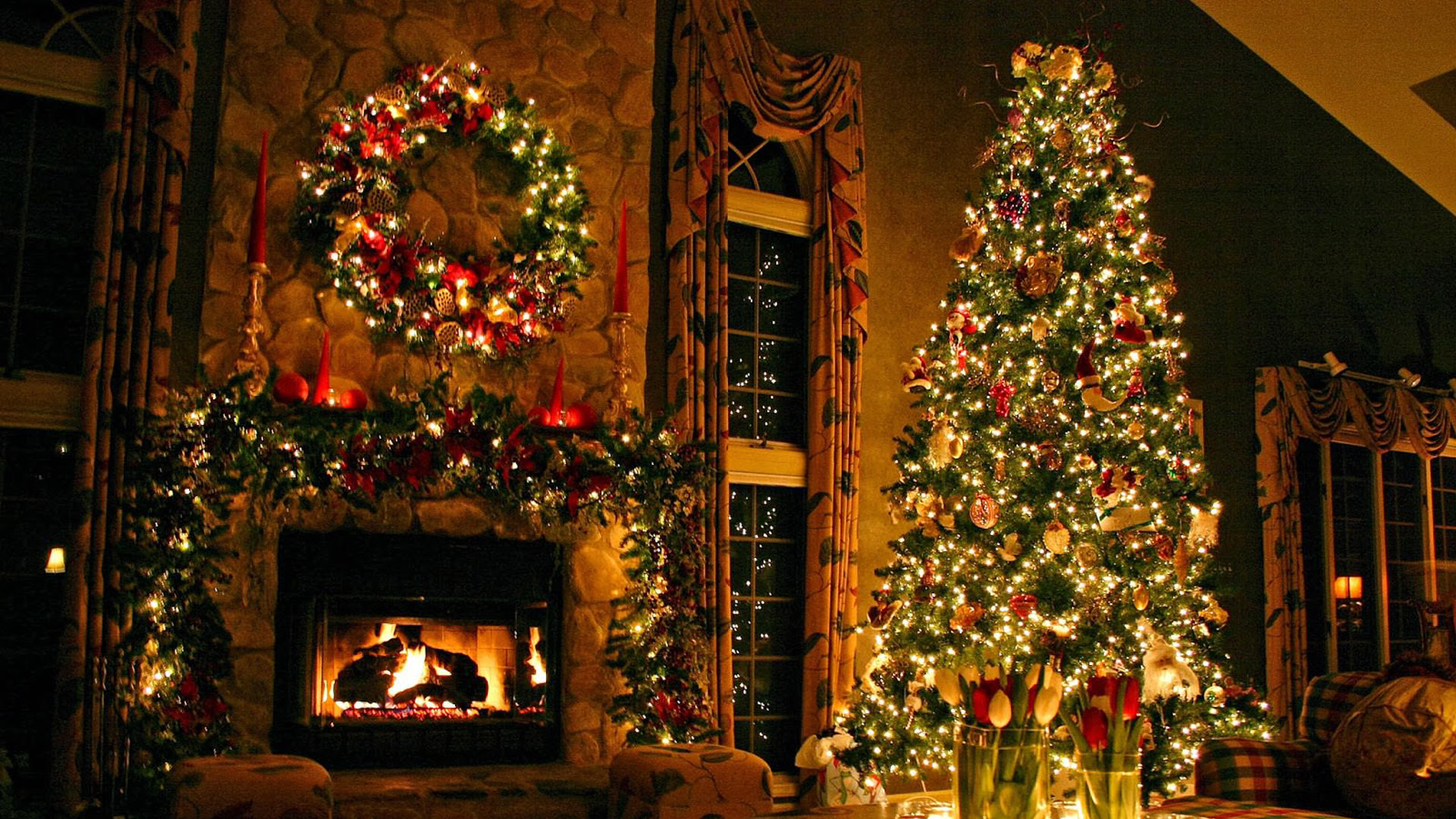 Decorated Christmas Tree With Lights HD Christmas