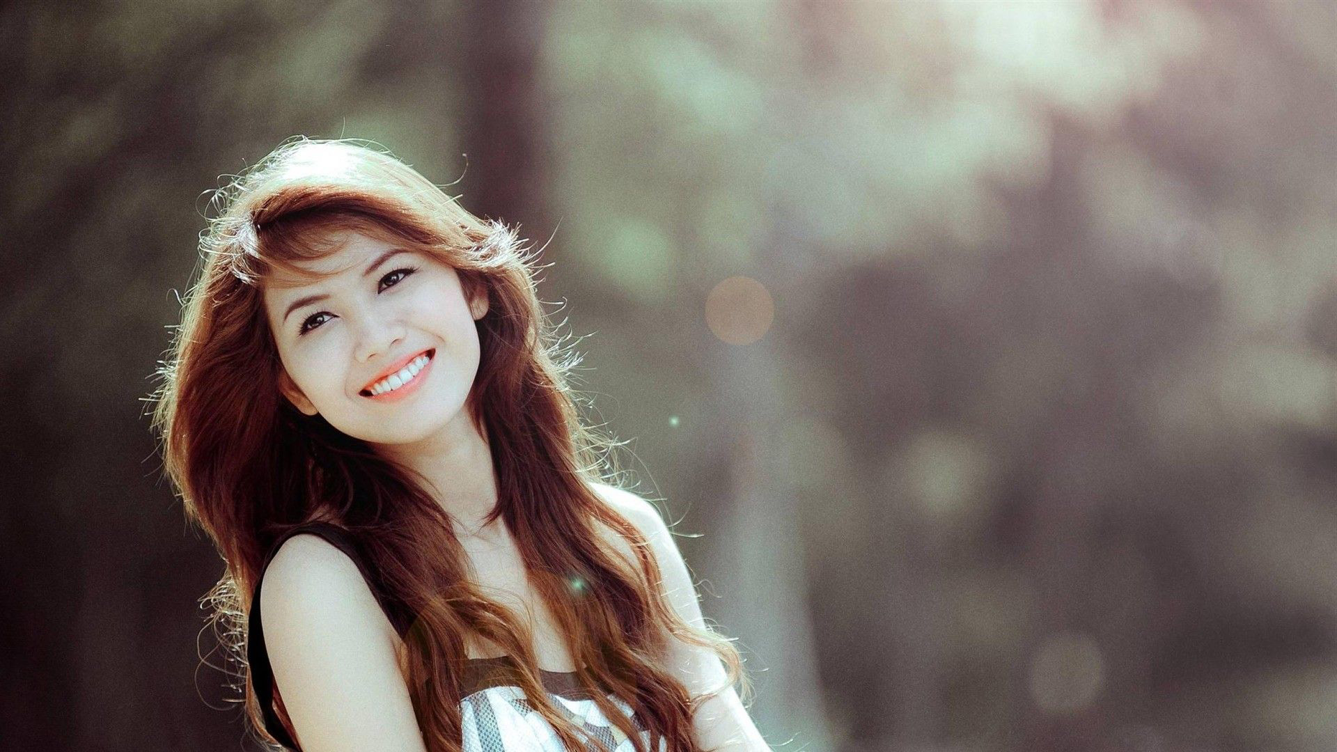 Long Black Hair Smiley Girl Model In Blur Bokeh Wallpaper HD Girls