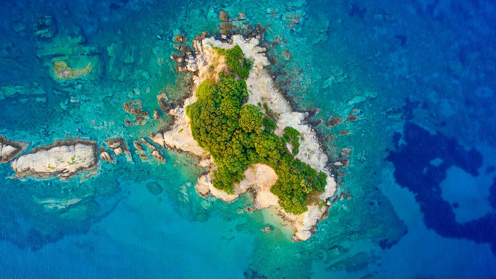 Aerial View Of Island Ocean Stones White Beach Sand Green Trees HD Ocean